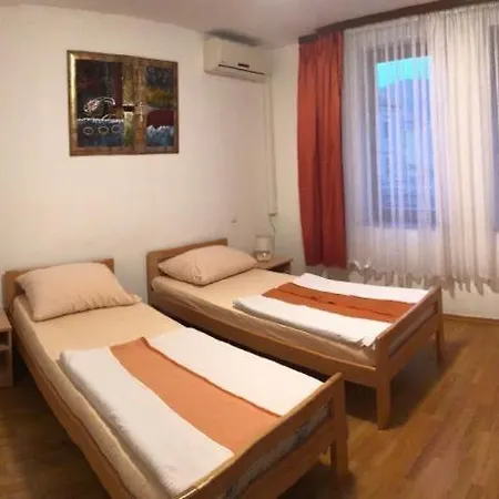 Stari Apartment