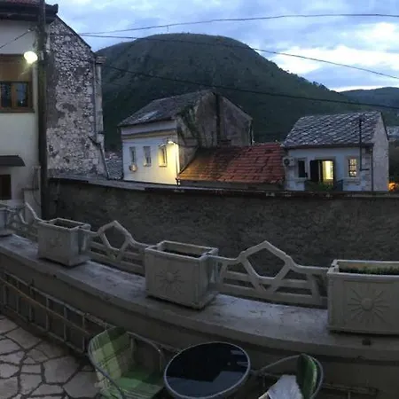 Stari *